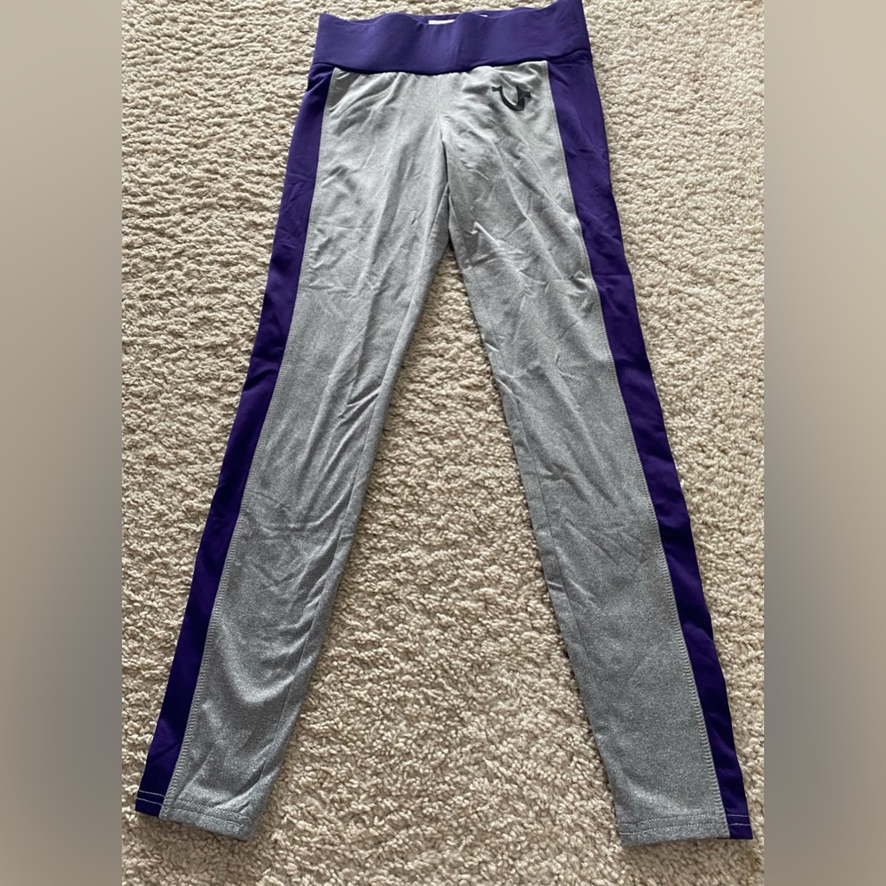 XS True Religion Woman’s Sequin Logo Performance Activewear Leggings Purple/Grey